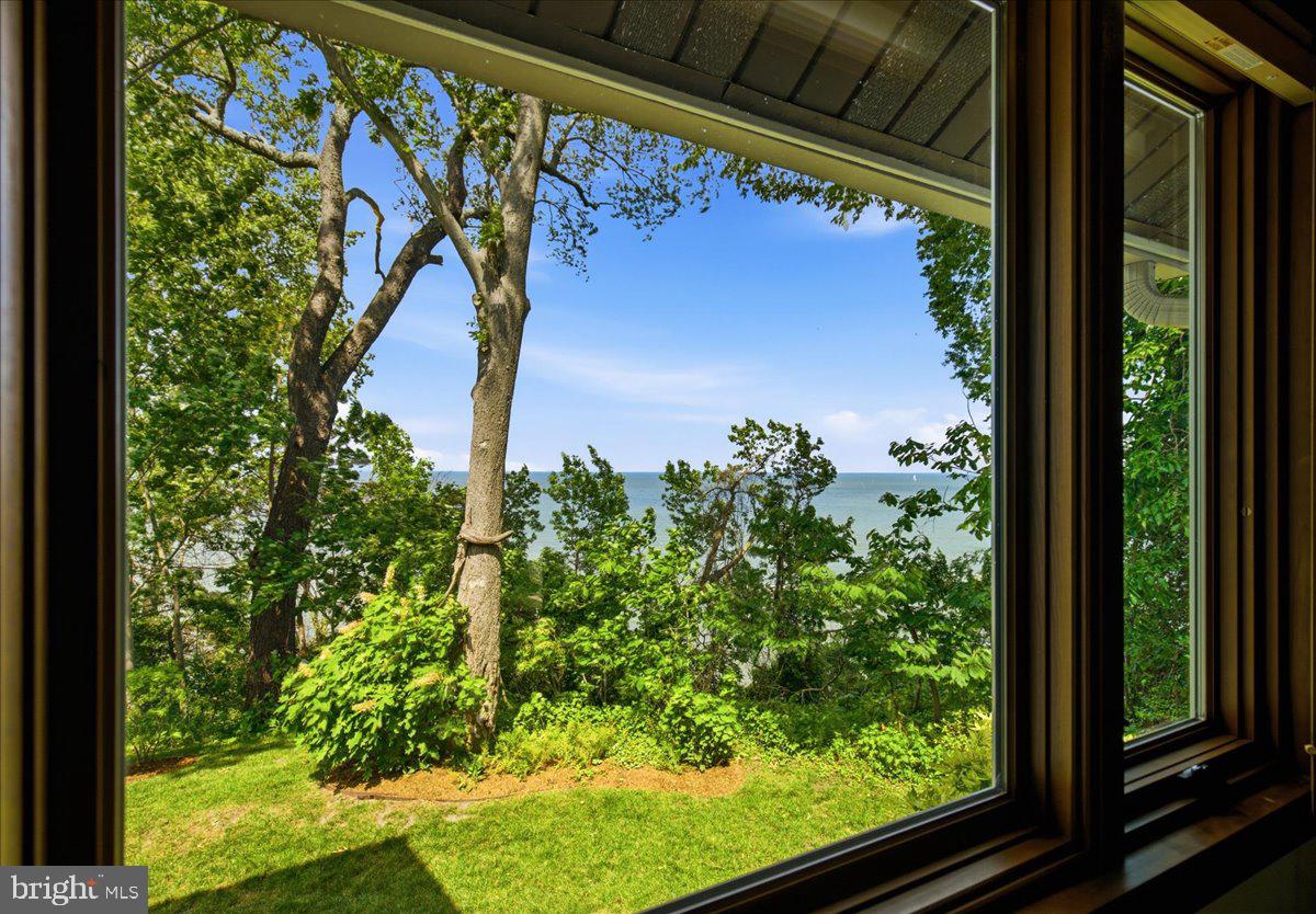 2400 Vern Road Port Republic, MD 20676 - Photo 44 of 82 main level primary