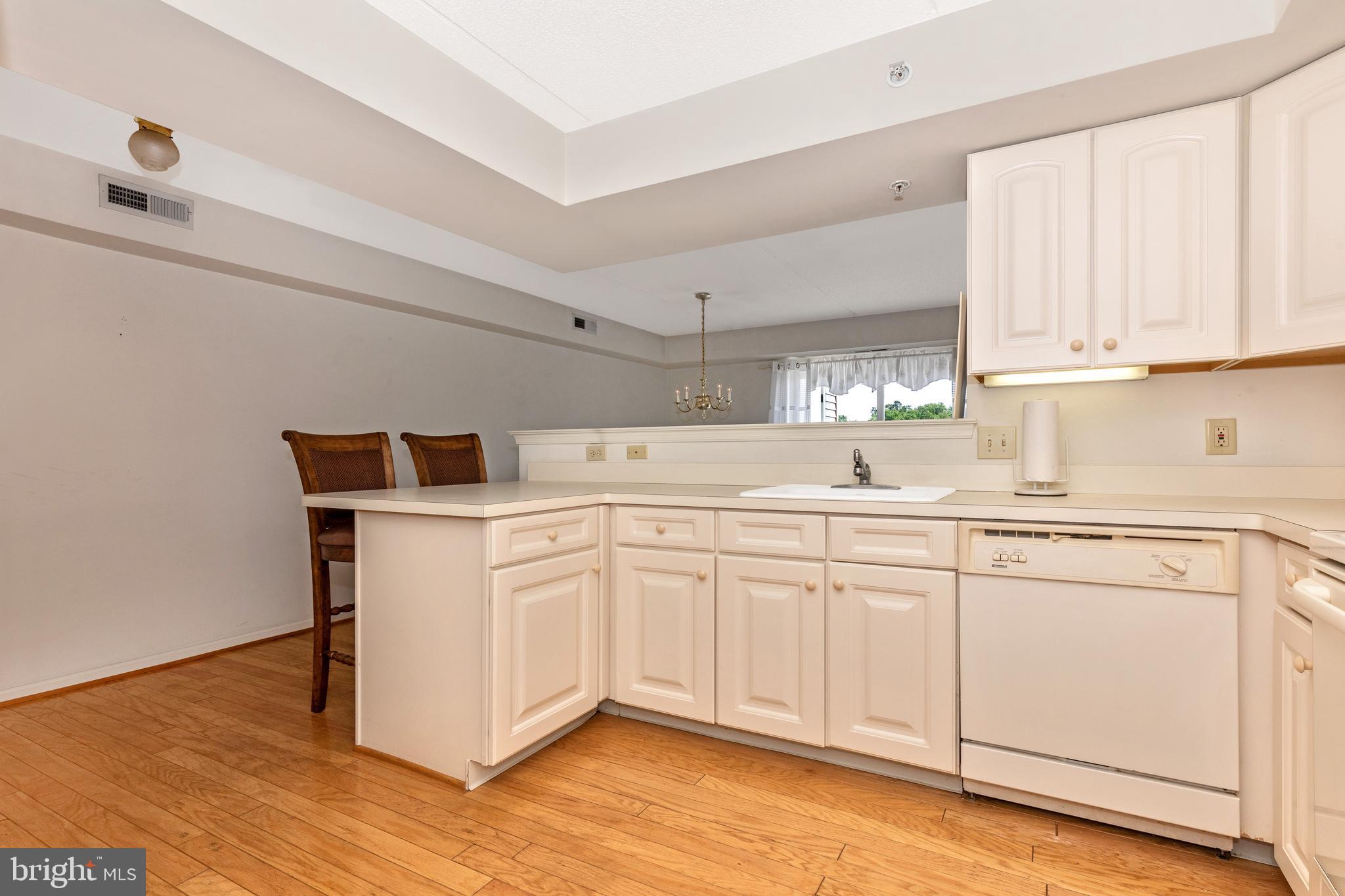 625 Brandon Road Norristown, PA 19403 - Photo 13 of 49 Gallery Image 13
