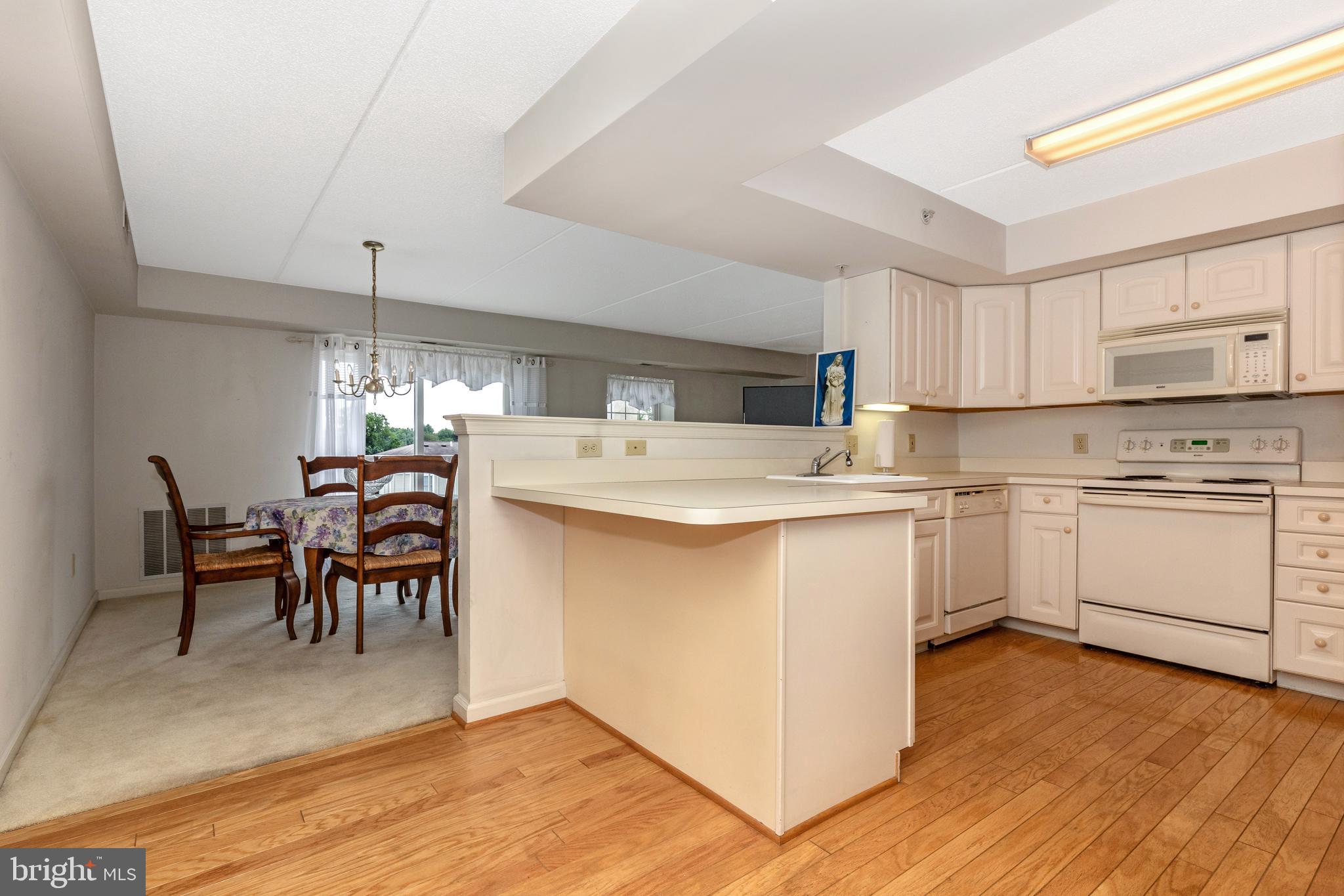 625 Brandon Road Norristown, PA 19403 - Photo 16 of 49 Gallery Image 16