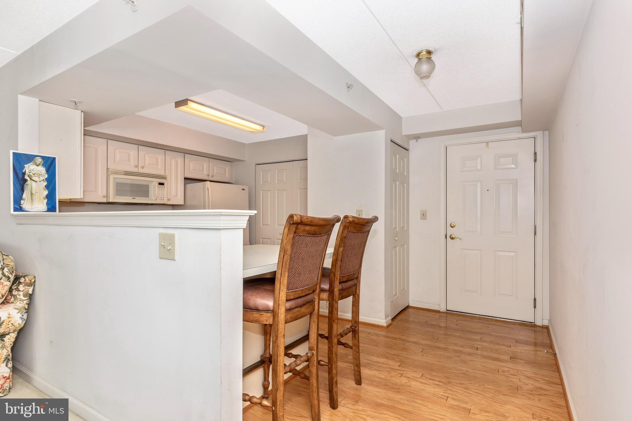 625 Brandon Road Norristown, PA 19403 - Photo 7 of 49 Gallery Image 7