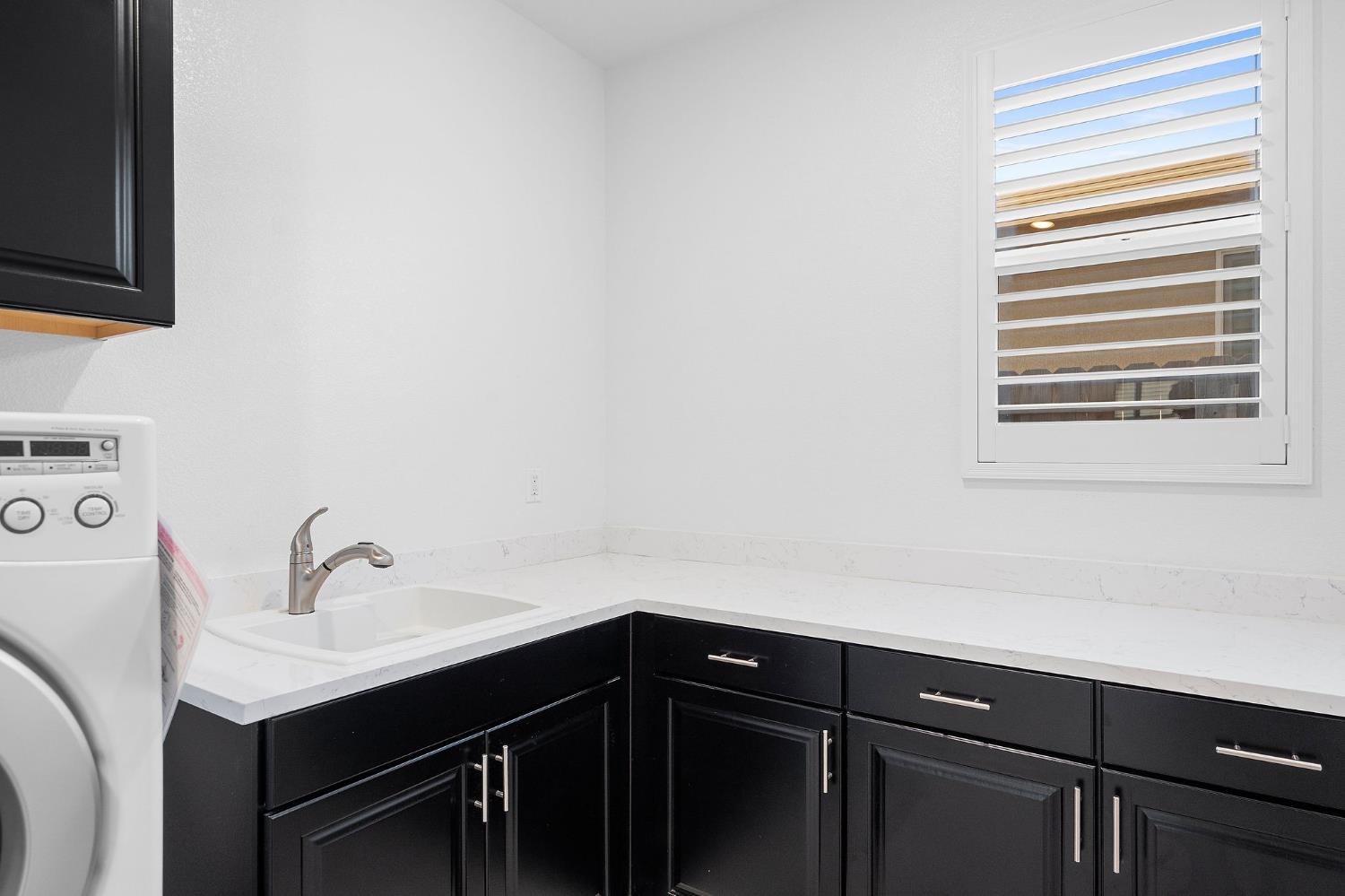 6049 Element Lane Roseville, CA 95747 - Photo 12 of 47