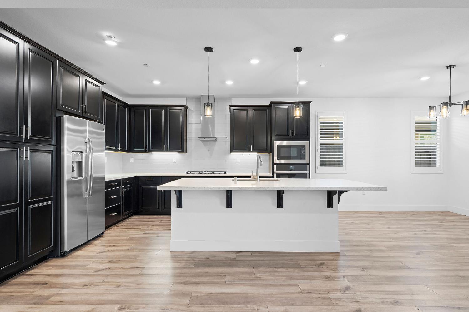 6049 Element Lane Roseville, CA 95747 - Photo 15 of 47