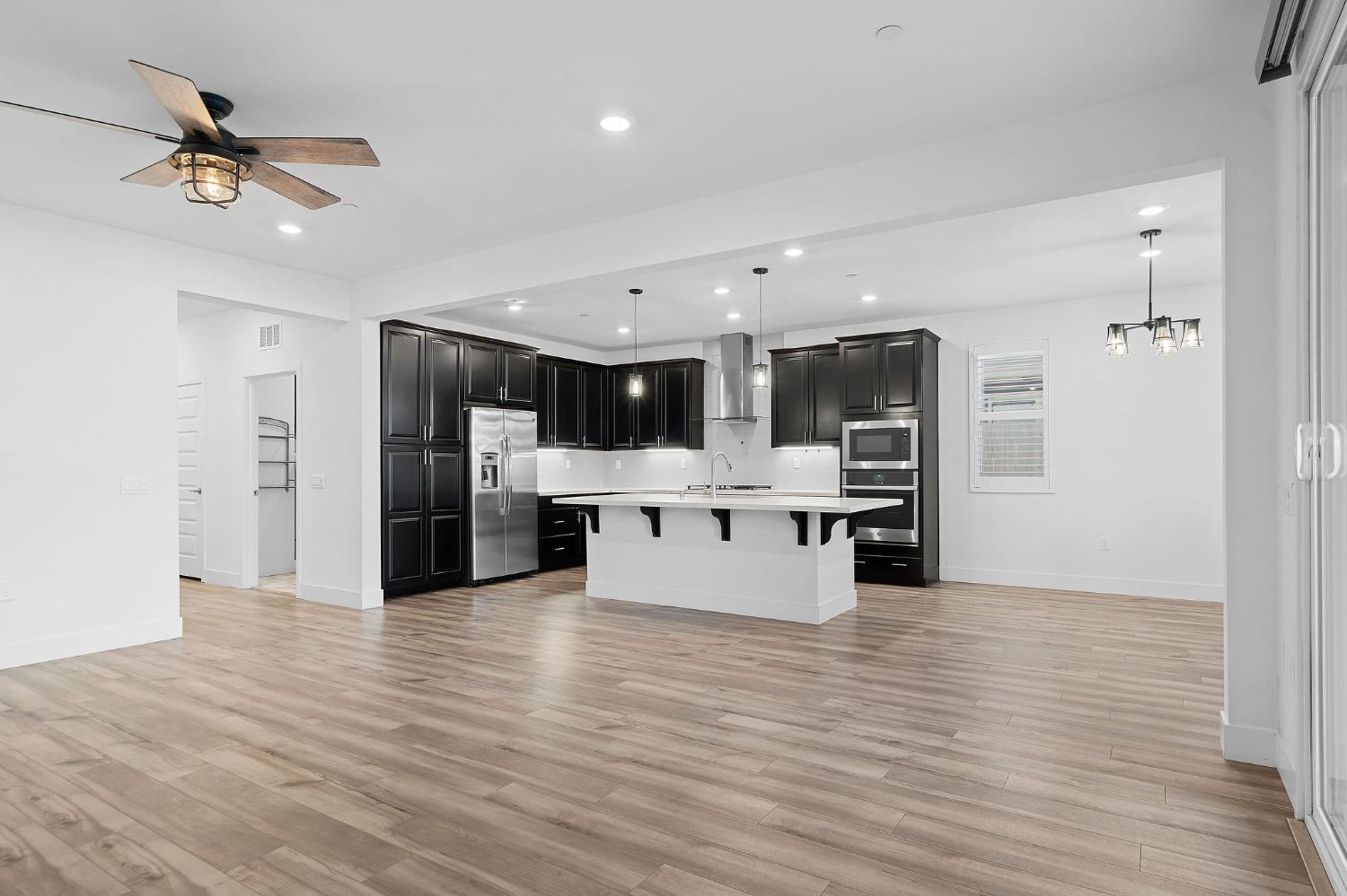 6049 Element Lane Roseville, CA 95747 - Photo 17 of 47