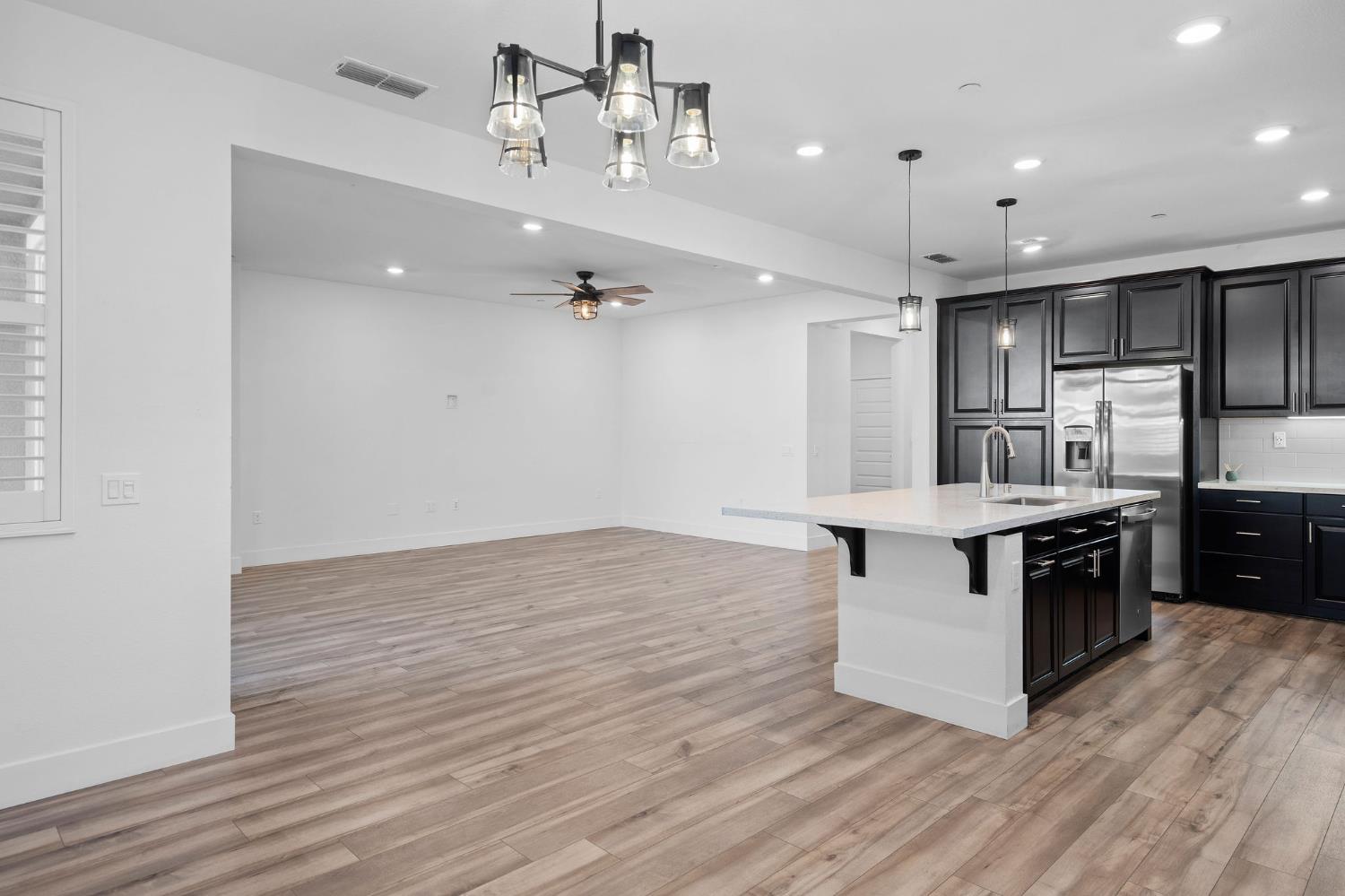 6049 Element Lane Roseville, CA 95747 - Photo 19 of 47