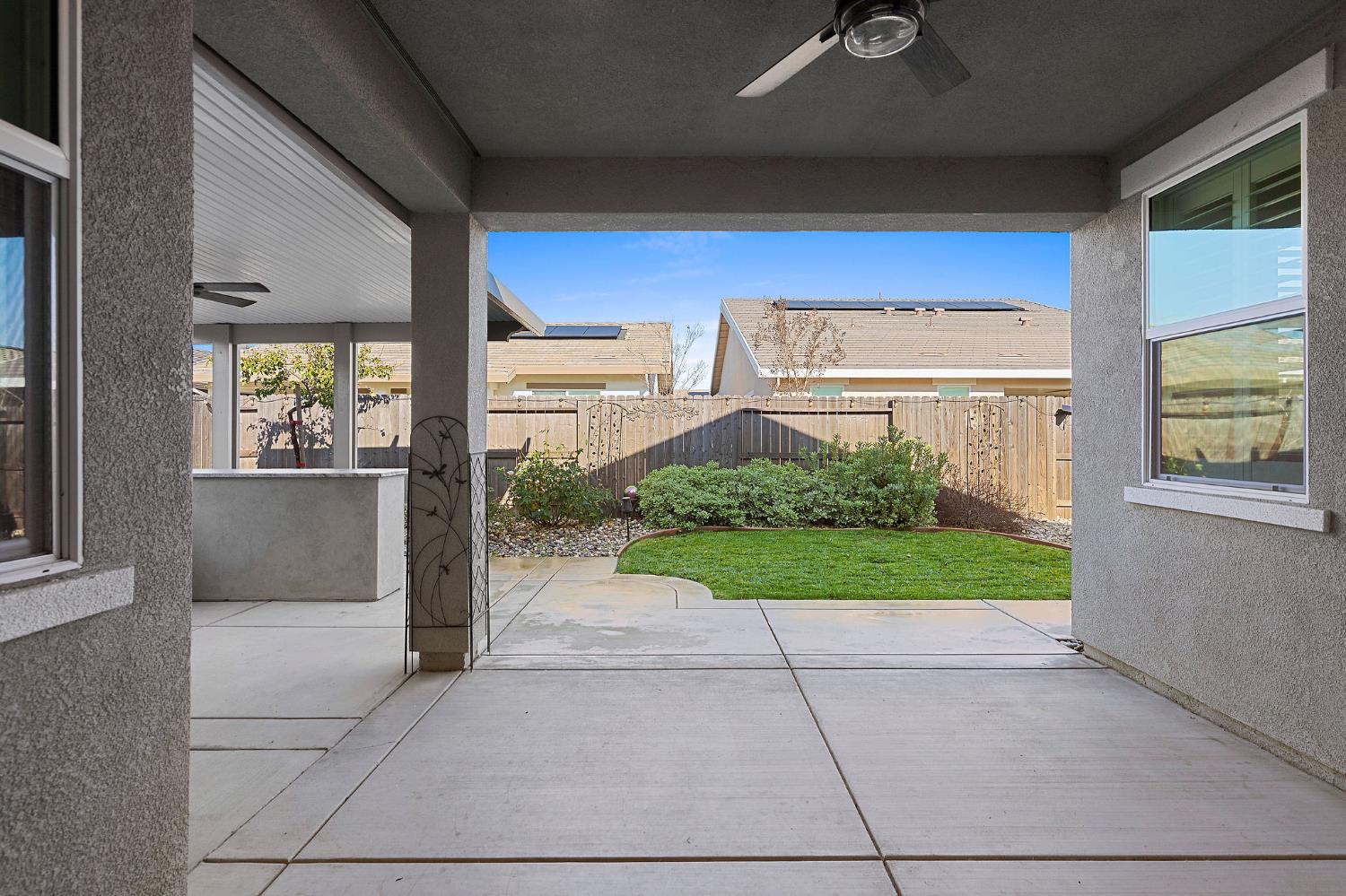 6049 Element Lane Roseville, CA 95747 - Photo 30 of 47