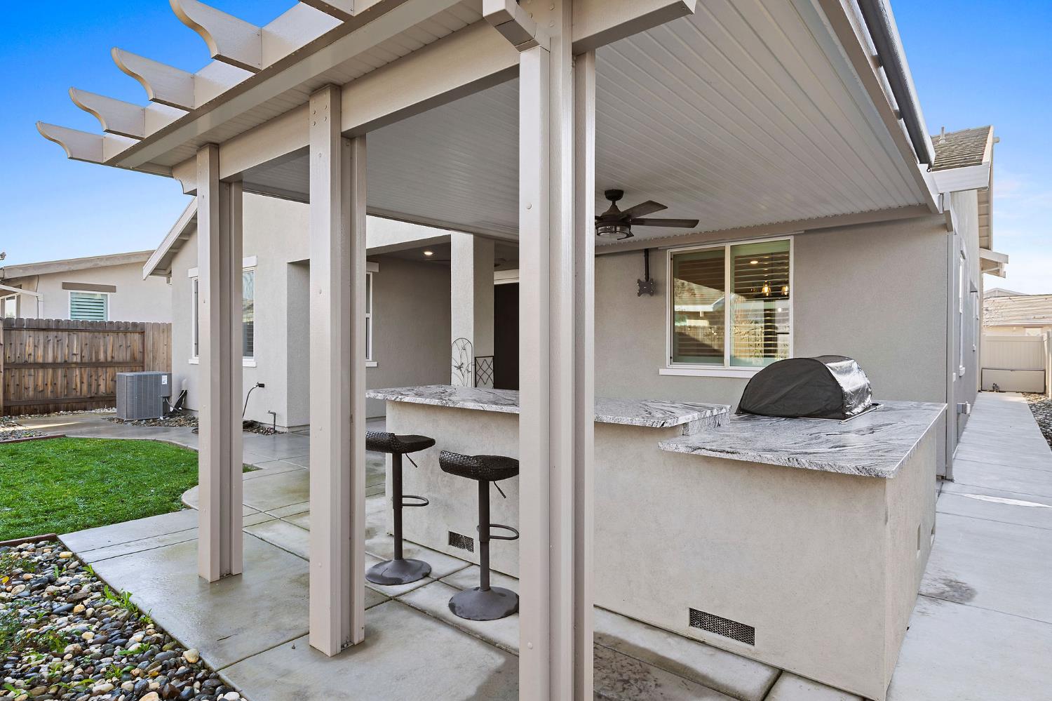 6049 Element Lane Roseville, CA 95747 - Photo 35 of 47