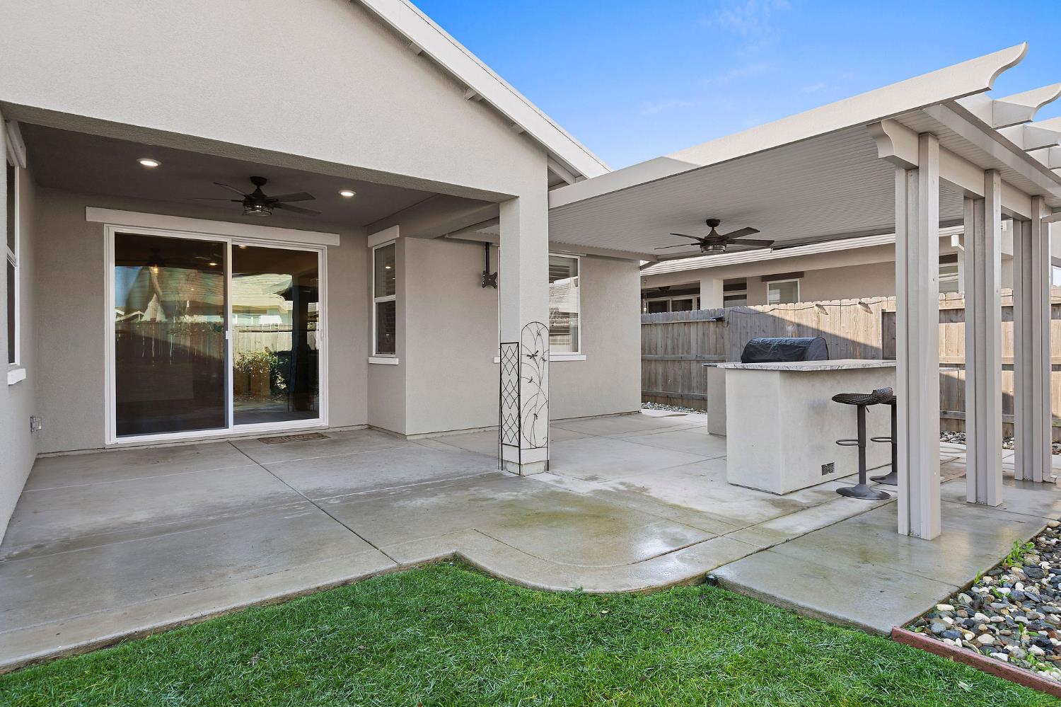 6049 Element Lane Roseville, CA 95747 - Photo 36 of 47