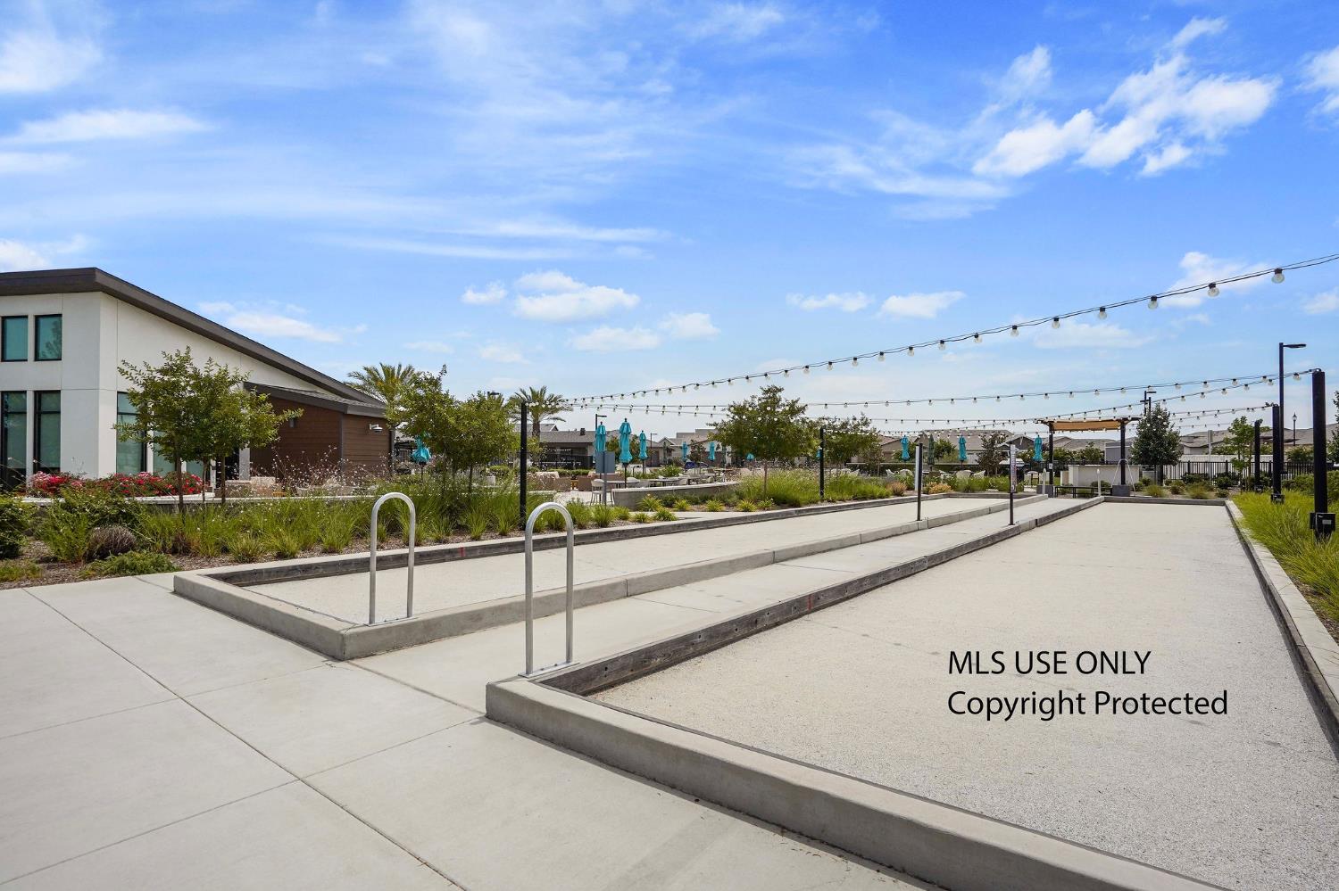 6049 Element Lane Roseville, CA 95747 - Photo 43 of 47