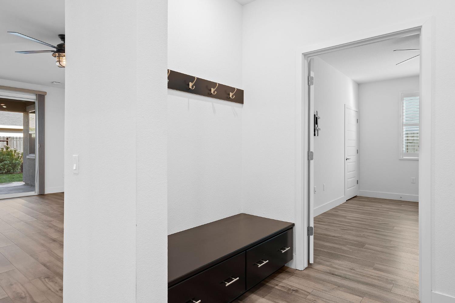 6049 Element Lane Roseville, CA 95747 - Photo 8 of 47