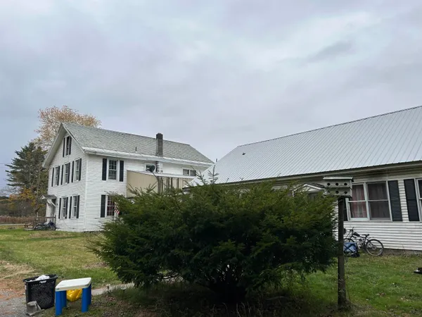 $1,190,000 | 2137 Rte 30 North, Castleton, VT 05732