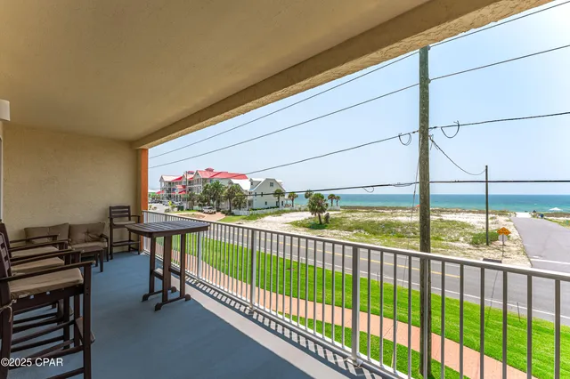 $490,000 | 2202 Highway 98, Unit 204, Mexico Beach, FL 32456