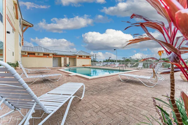 $490,000 | 2202 Highway 98, Unit 204, Mexico Beach, FL 32456