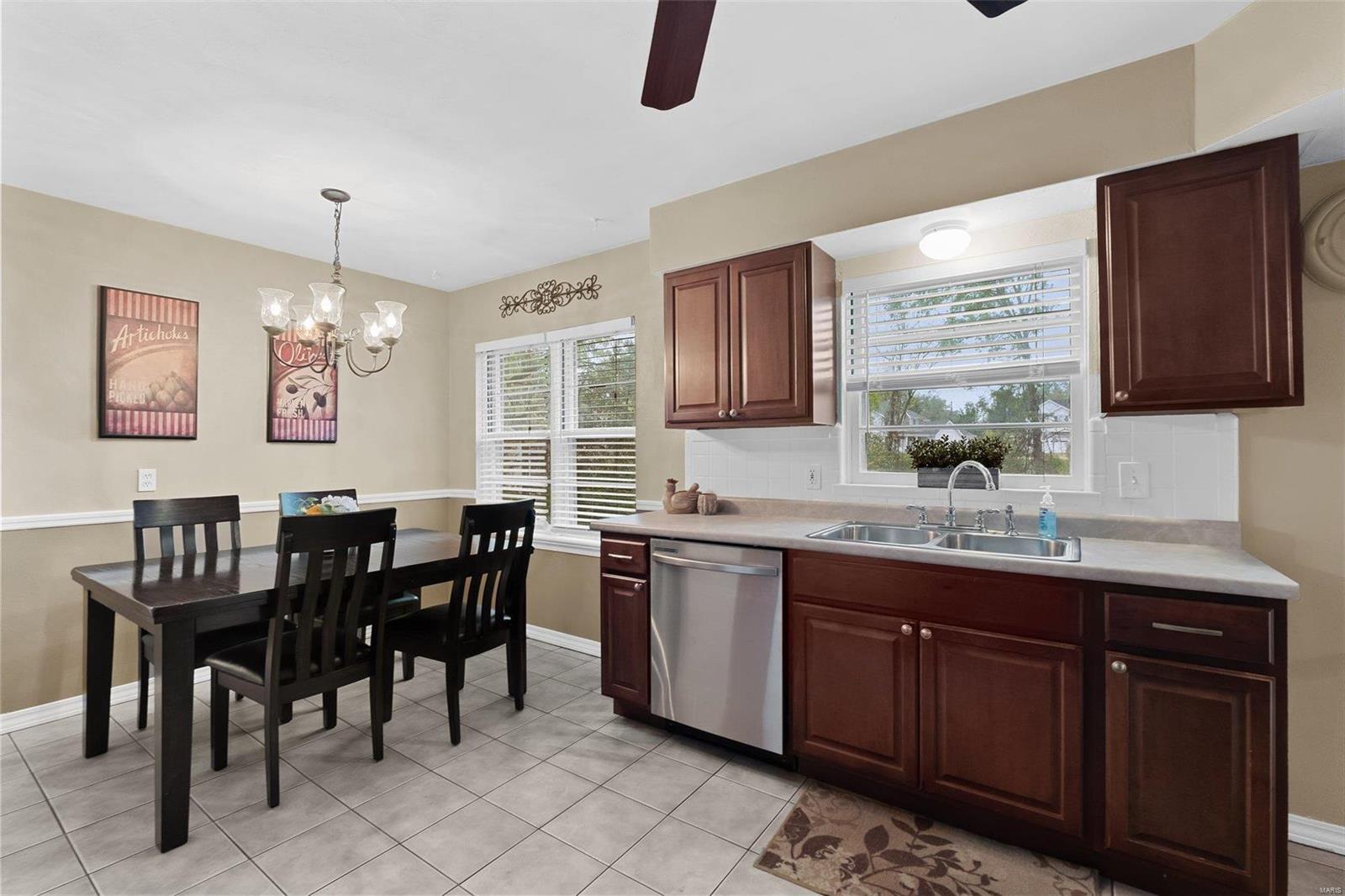4430 Butler Hill Road St. Louis, MO 63128 - Photo 9 of 30 Gallery Image 9
