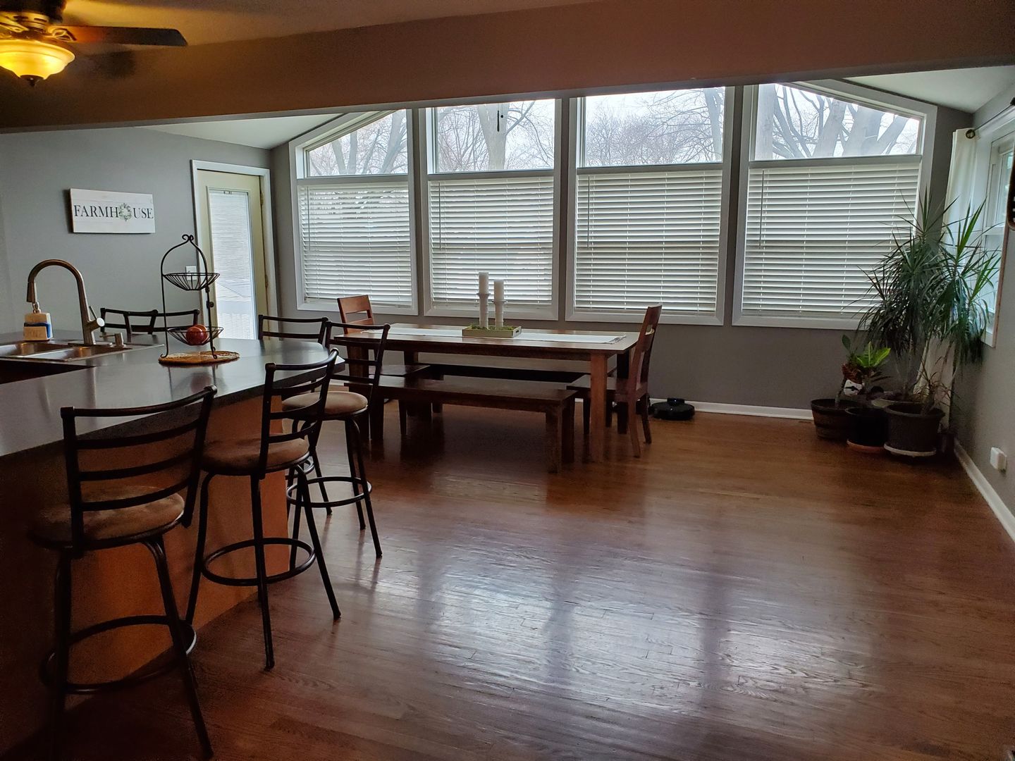 124 Thrush Lane Naperville, IL 60540 - Photo 4 of 18