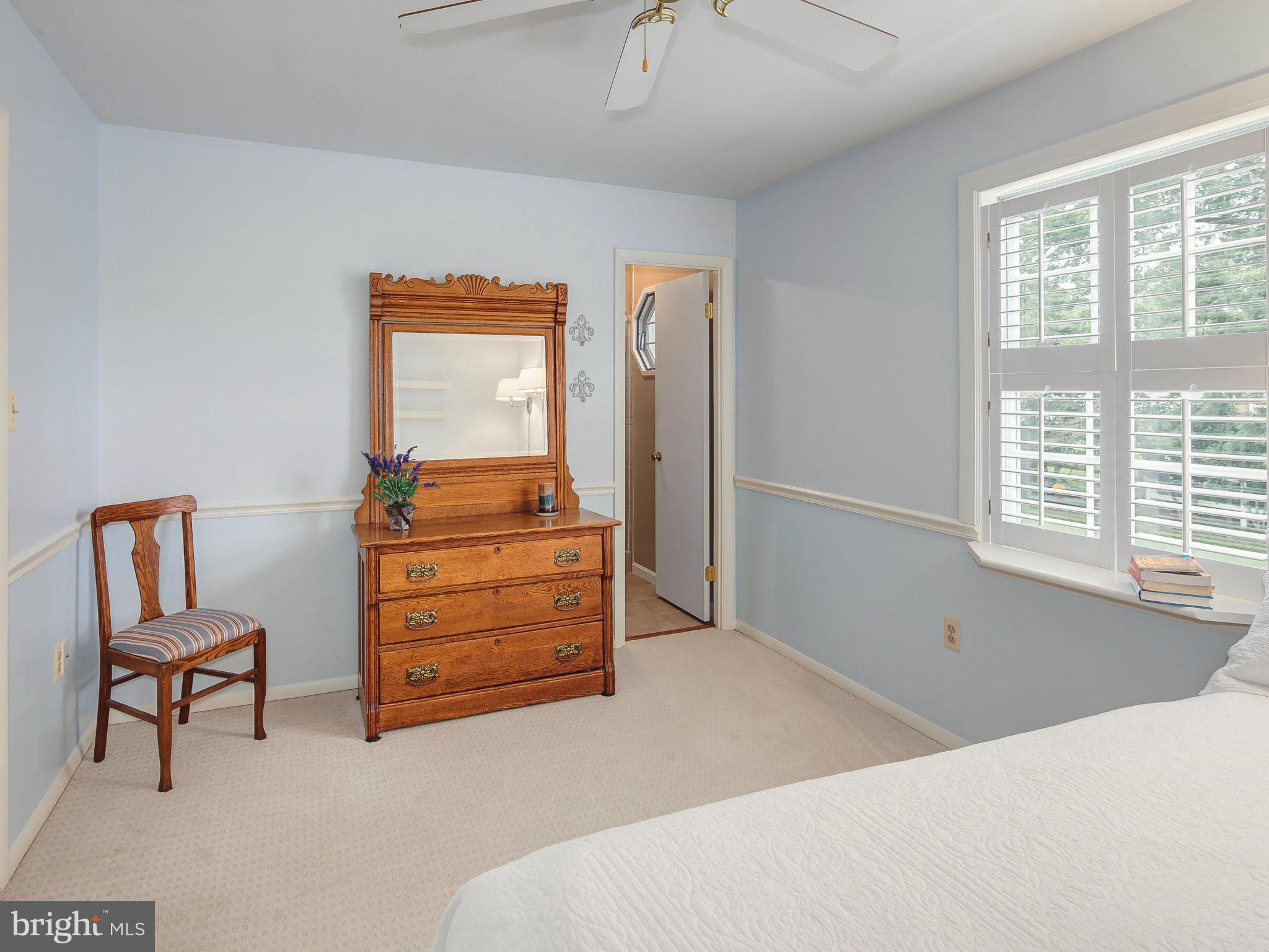 24133 Welsh Road Gaithersburg, MD 20882 - Photo 19 of 30 Bedroom (Master)