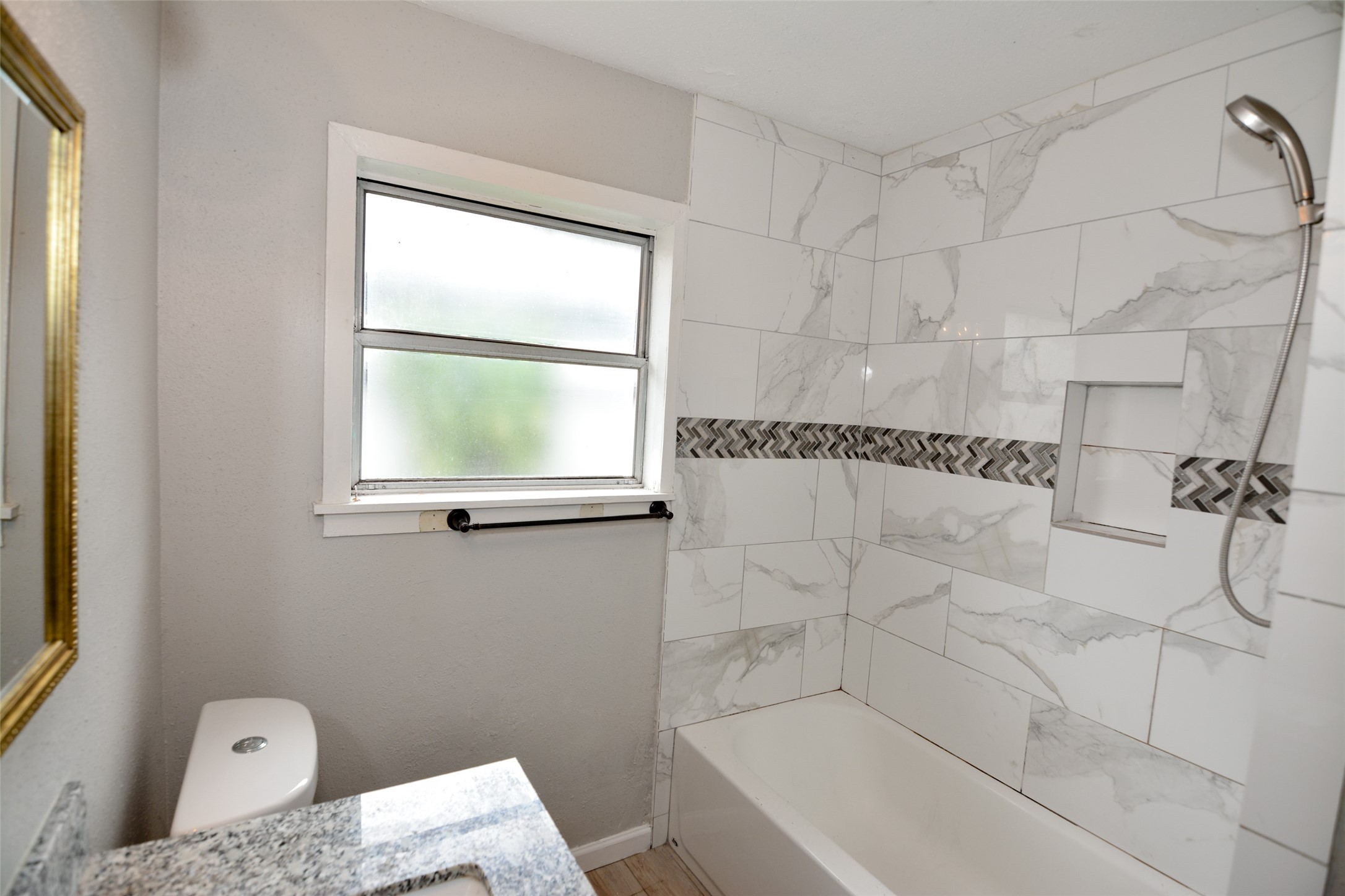 12402 Industrial Road Houston, TX 77015 - Photo 9 of 14 Bathroom