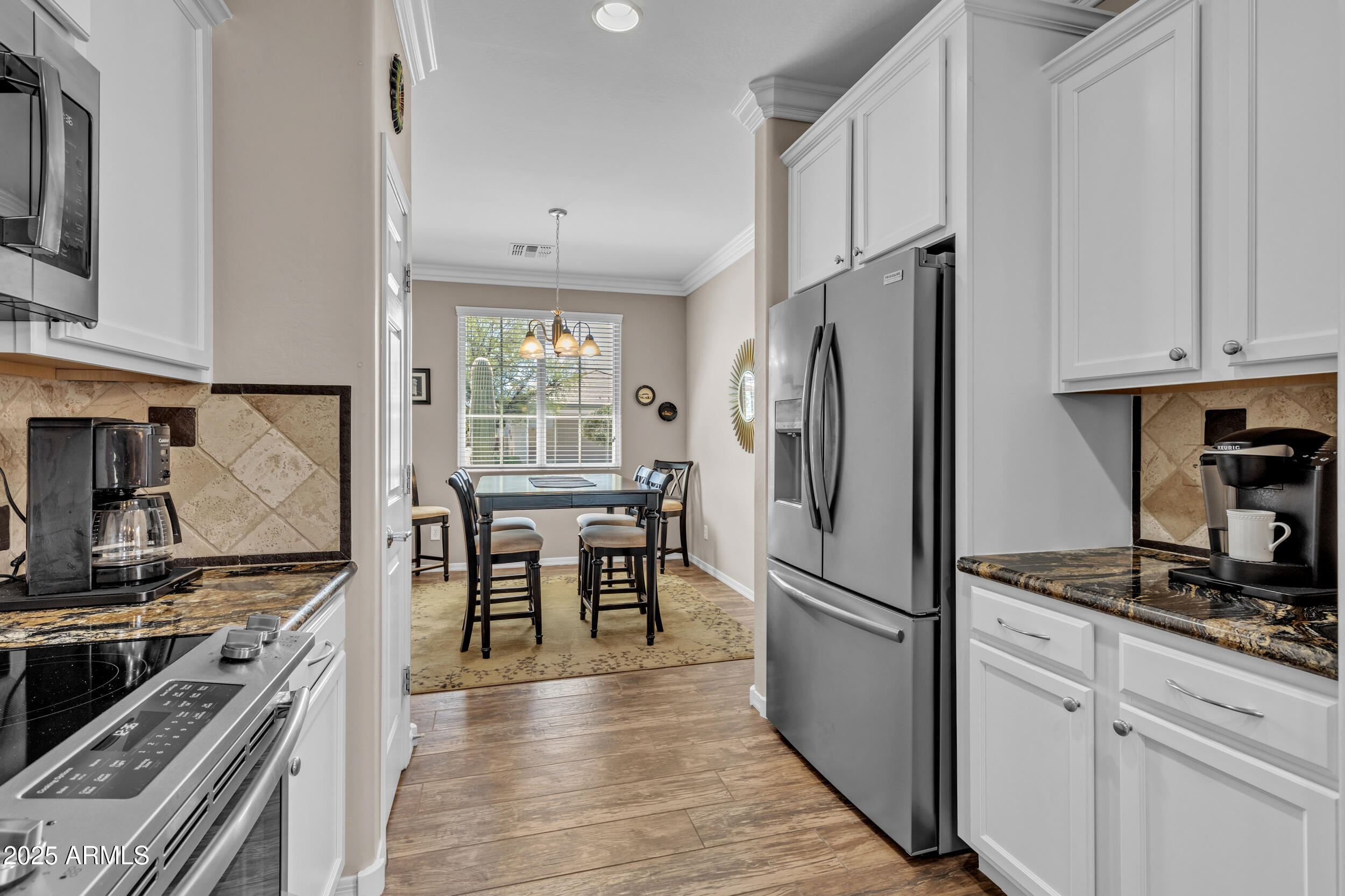 6748 West Mockingbird Way Florence, AZ 85132 - Photo 9 of 60 10_758a2821