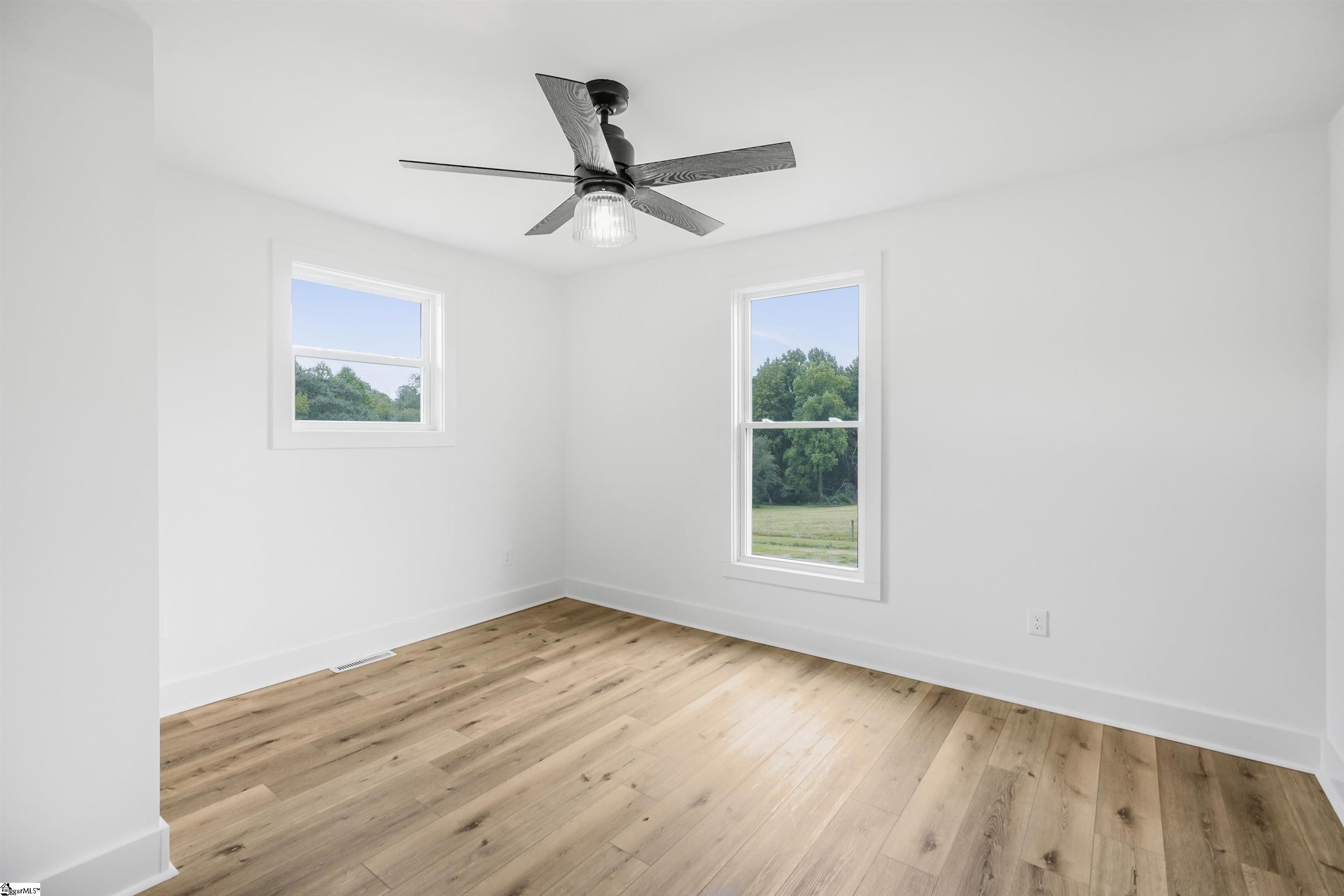 371 Tigerville Road Travelers Rest, SC 29690 - Photo 23 of 36 Gallery Image 23