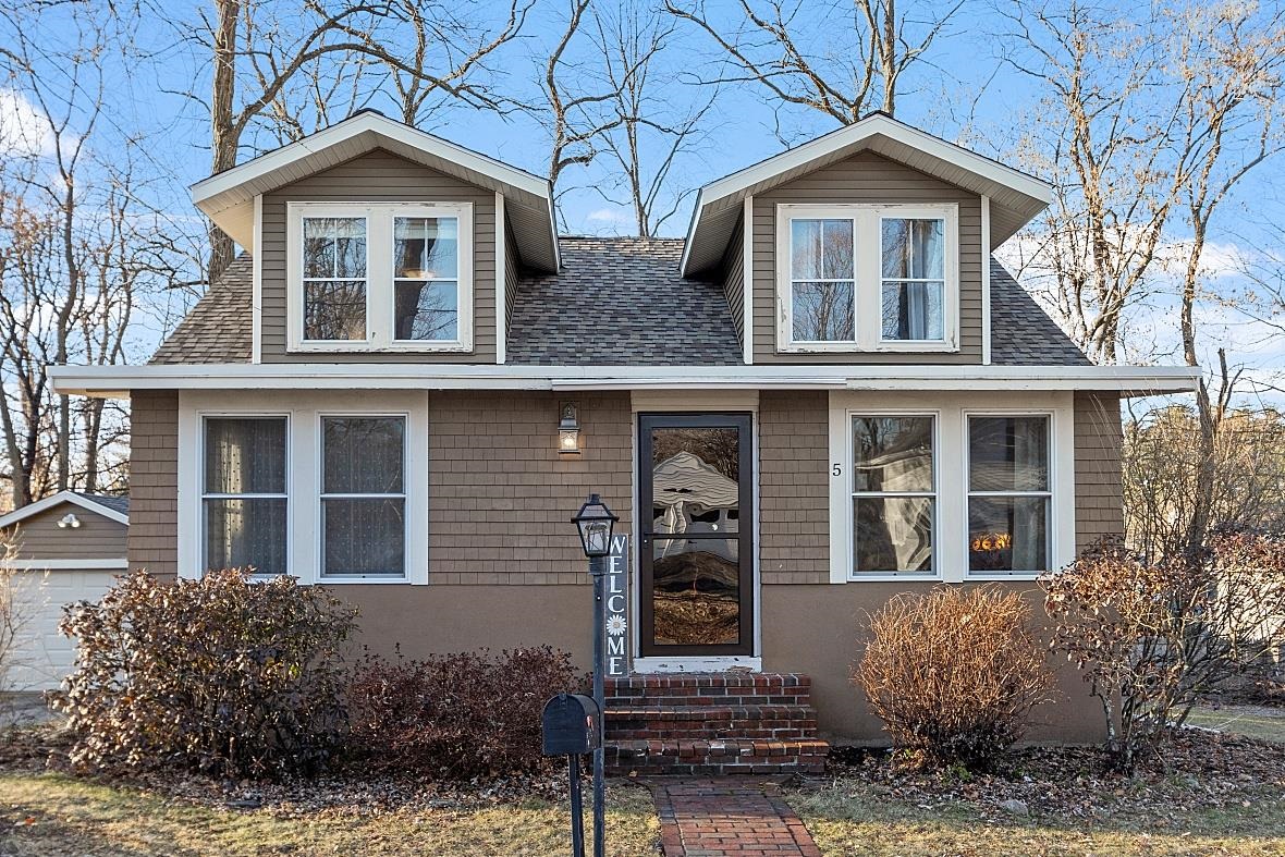 5 Harding Street Rochester, NH 03867 - Photo 1 of 39