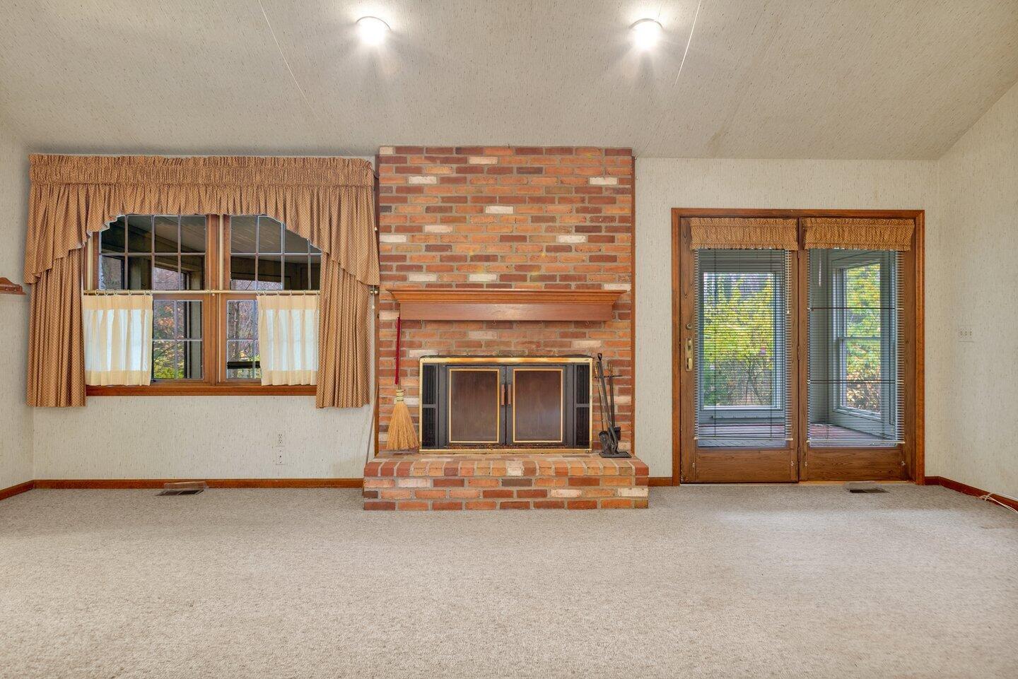 95 Forest Ridge Court Powell, OH 43065 - Photo 10 of 48 004-95ForestRidgeCourt-Powell-OH-43065-S