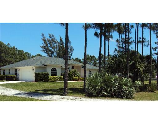 17223 88th Road North Loxahatchee, FL 33470 - Photo 1 of 16 Primary Photo