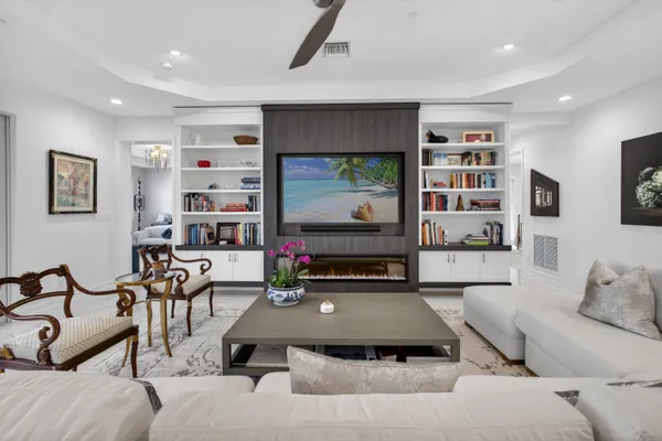 $1,195,000 | 155 Tresana Boulevard, Jupiter, FL 33478