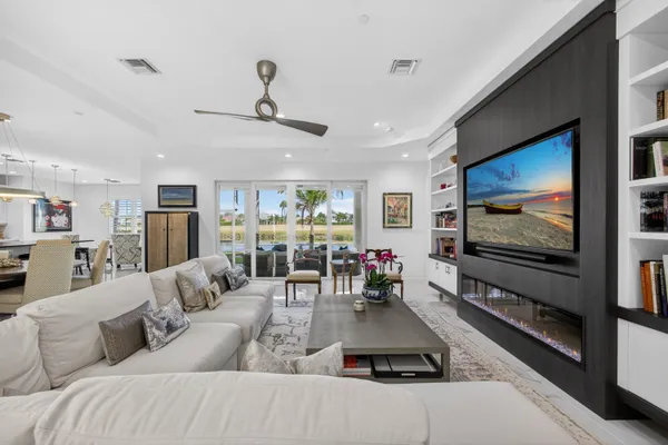 $1,195,000 | 155 Tresana Boulevard, Jupiter, FL 33478