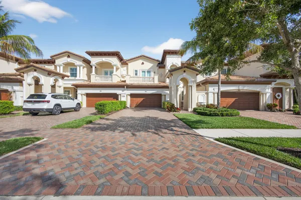 $1,195,000 | 155 Tresana Boulevard, Jupiter, FL 33478