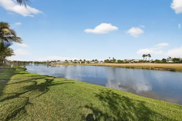 $1,195,000 | 155 Tresana Boulevard, Jupiter, FL 33478