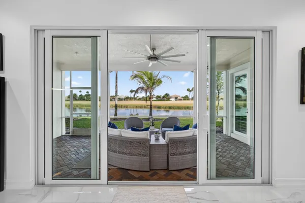 $1,195,000 | 155 Tresana Boulevard, Jupiter, FL 33478
