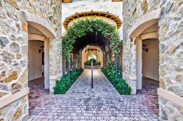 $1,195,000 | 155 Tresana Boulevard, Jupiter, FL 33478