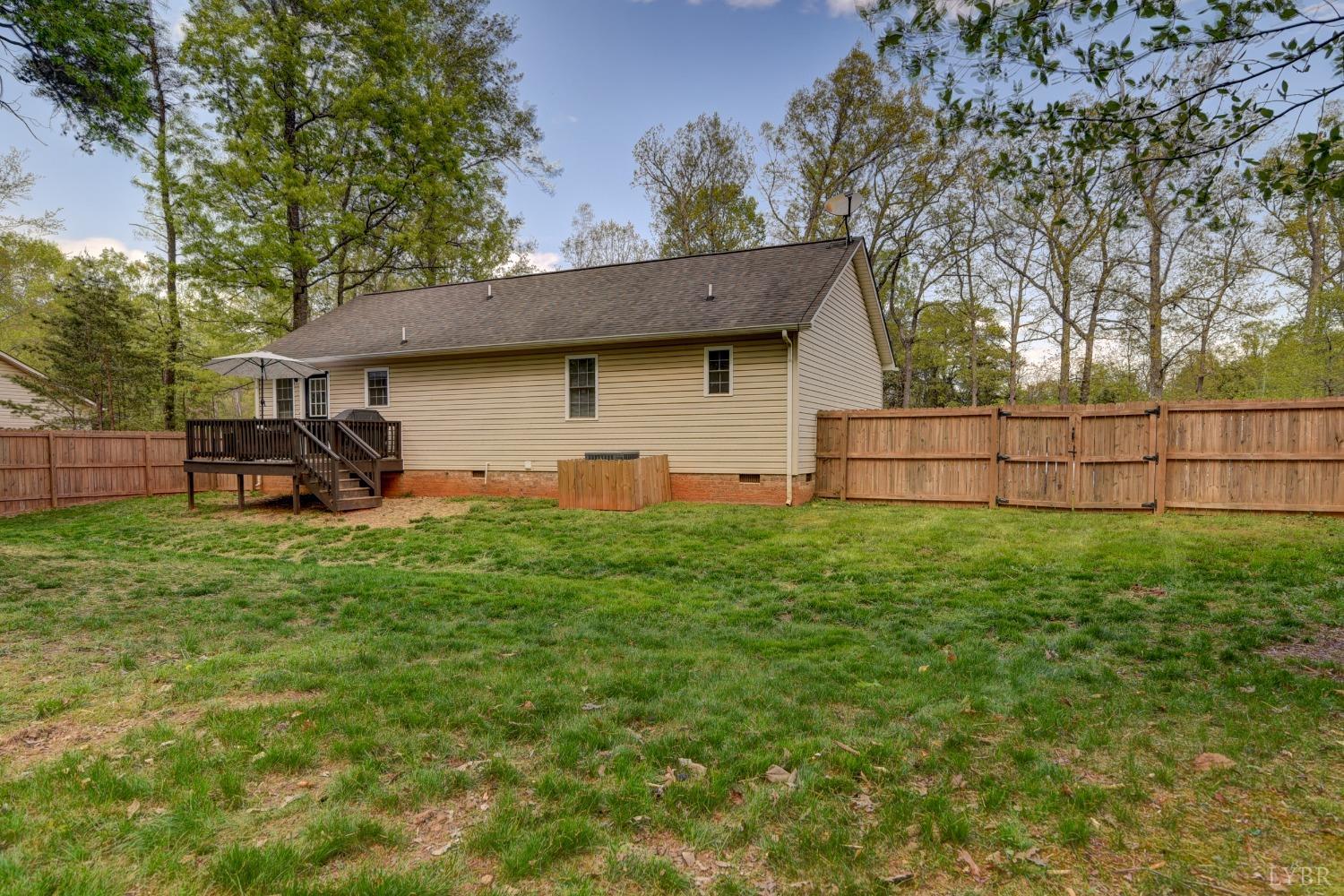 531 Log Cabin Road Appomattox, VA 24522 - Photo 29 of 33