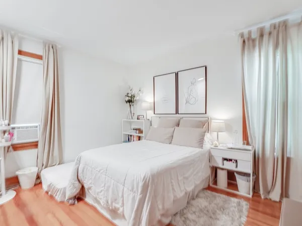 $4,275 | 354 Beacon Street, Unit 2, Somerville, MA 02143