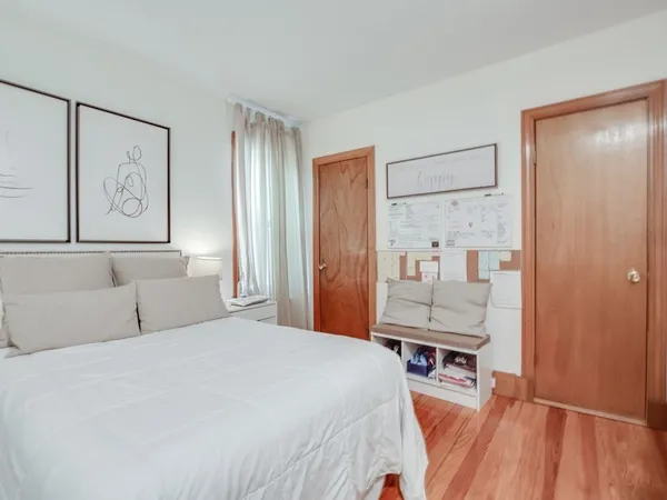 $4,275 | 354 Beacon Street, Unit 2, Somerville, MA 02143