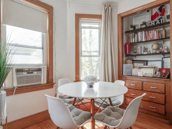 $4,275 | 354 Beacon Street, Unit 2, Somerville, MA 02143