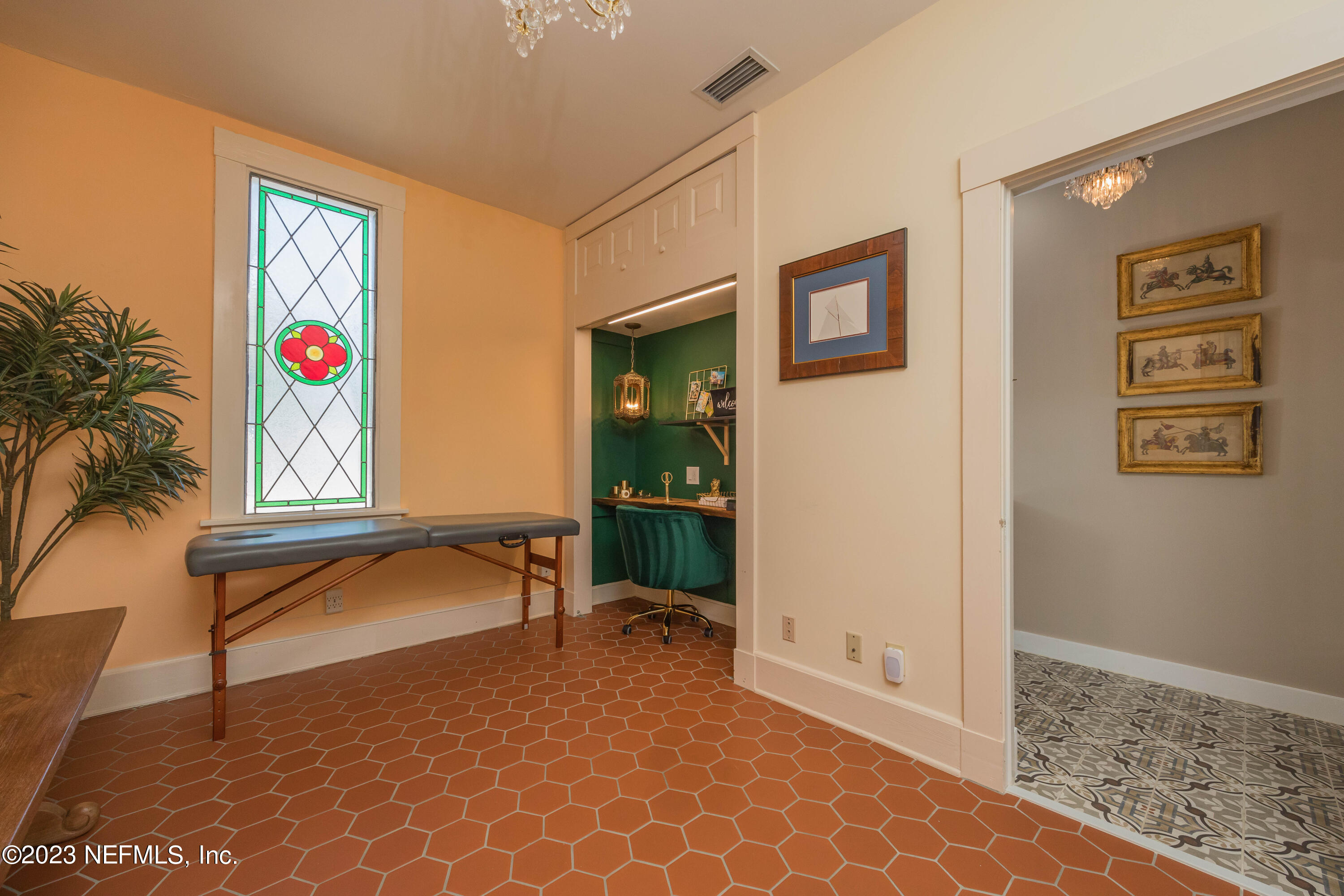 16 May Street St. Augustine, FL 32084 - Photo 54 of 86 a view of an entryway with a window