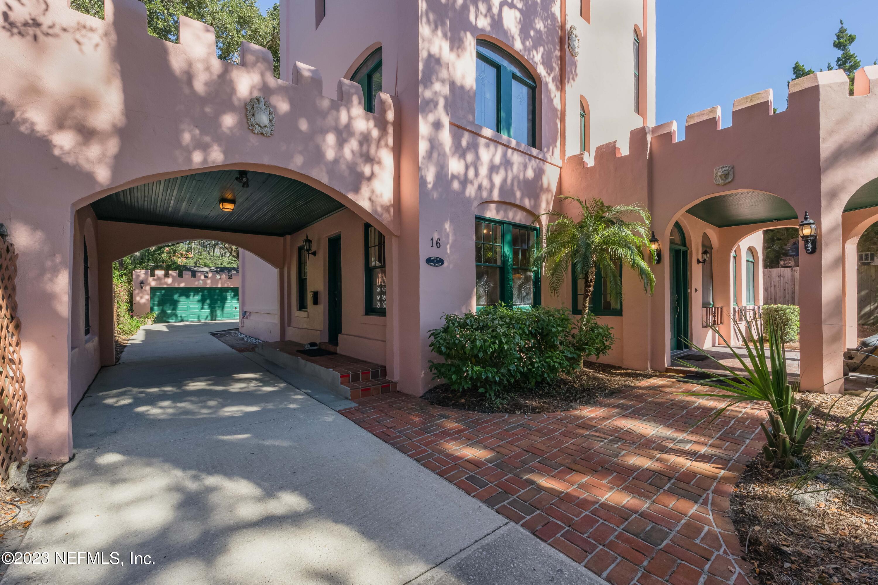 16 May Street St. Augustine, FL 32084 - Photo 71 of 86 Large Driveway