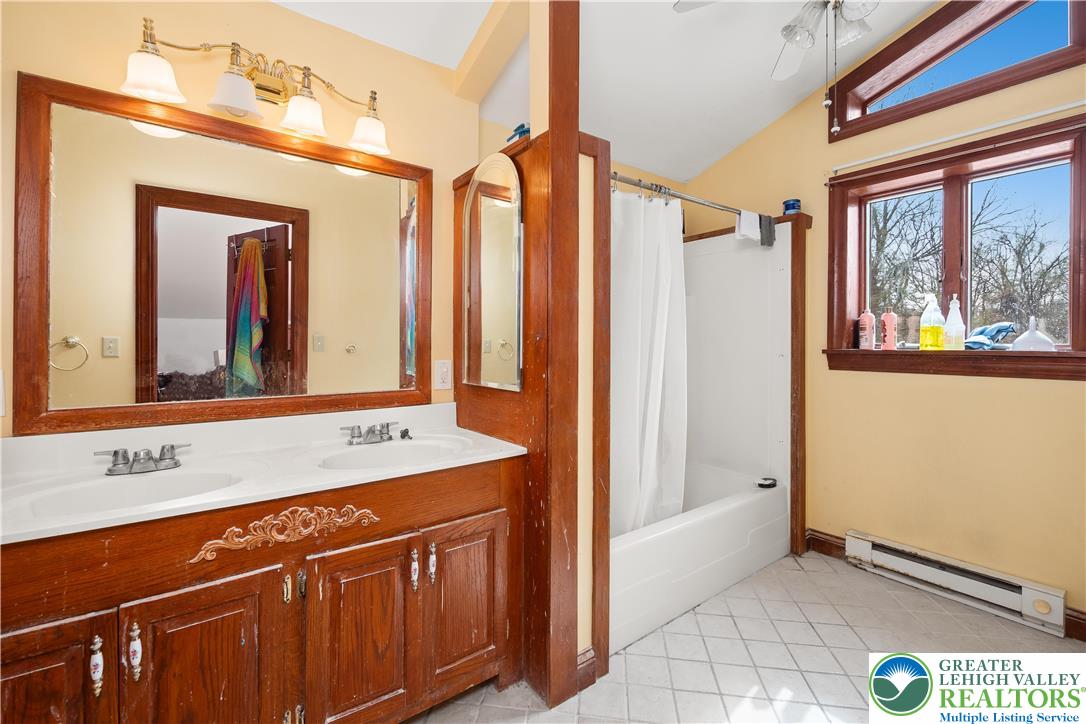 120 Royal Manor Road Easton, PA 18042 - Photo 26 of 49