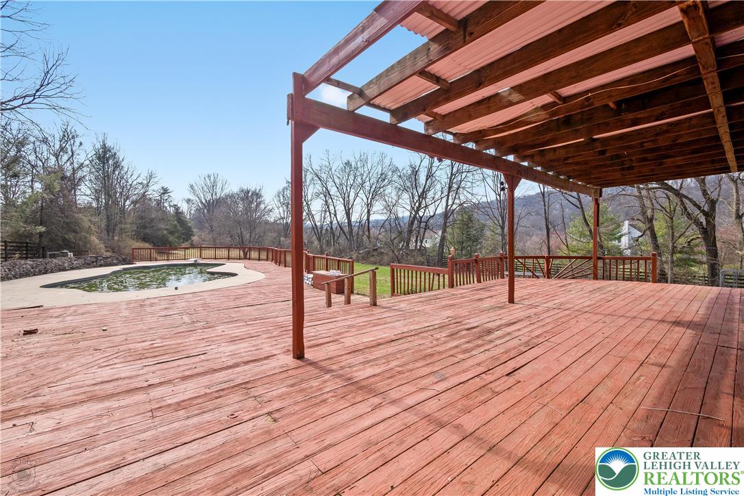 120 Royal Manor Road Easton, PA 18042 - Photo 28 of 49