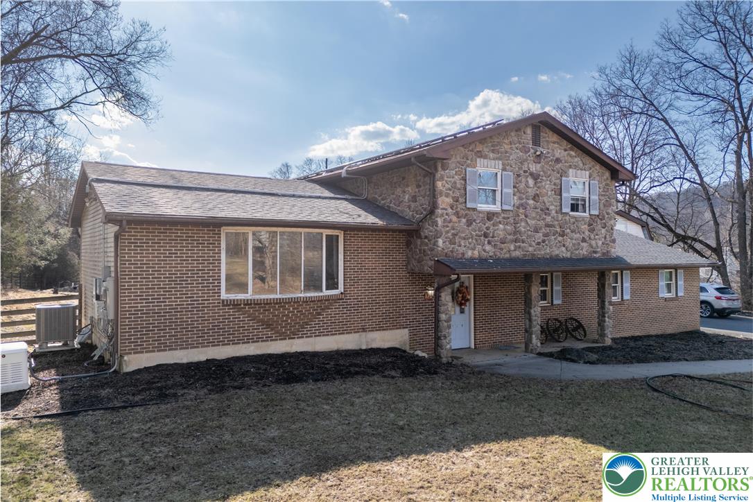 120 Royal Manor Road Easton, PA 18042 - Photo 3 of 49 a view of a house with a yard