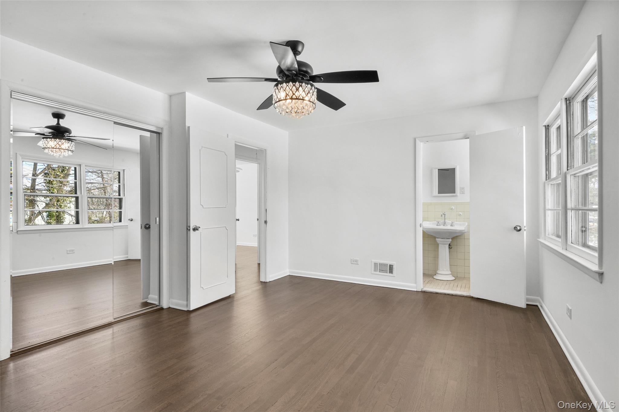 46 Harding Drive New Rochelle, NY 10801 - Photo 18 of 34