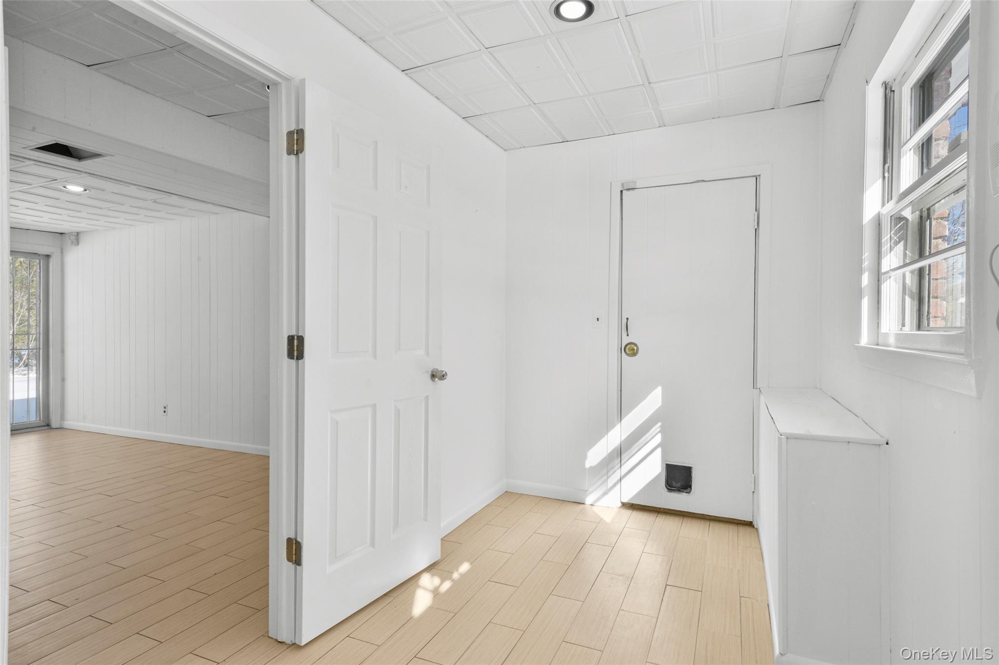 46 Harding Drive New Rochelle, NY 10801 - Photo 25 of 34