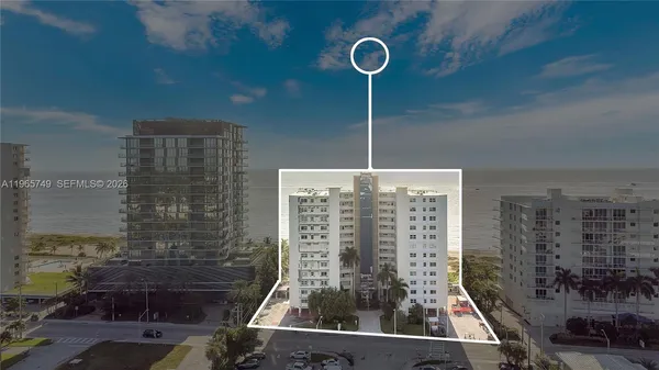 $3,000 | 710 North Ocean Boulevard, Unit 708, Pompano Beach, FL 33062