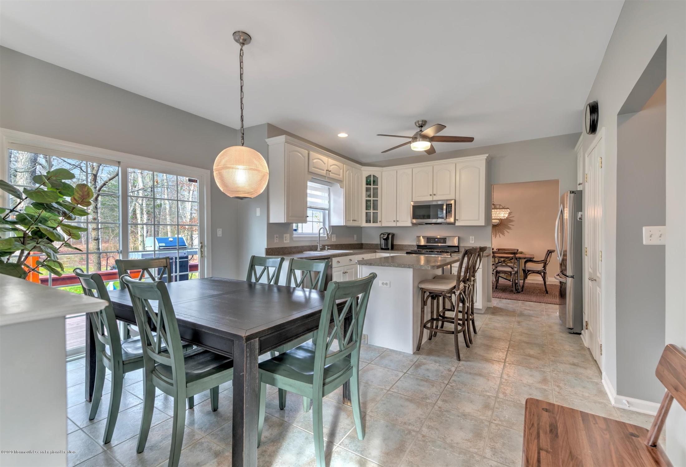 564 Aldrich Road Howell, NJ 07731 - Photo 18 of 39 18-KITCHEN