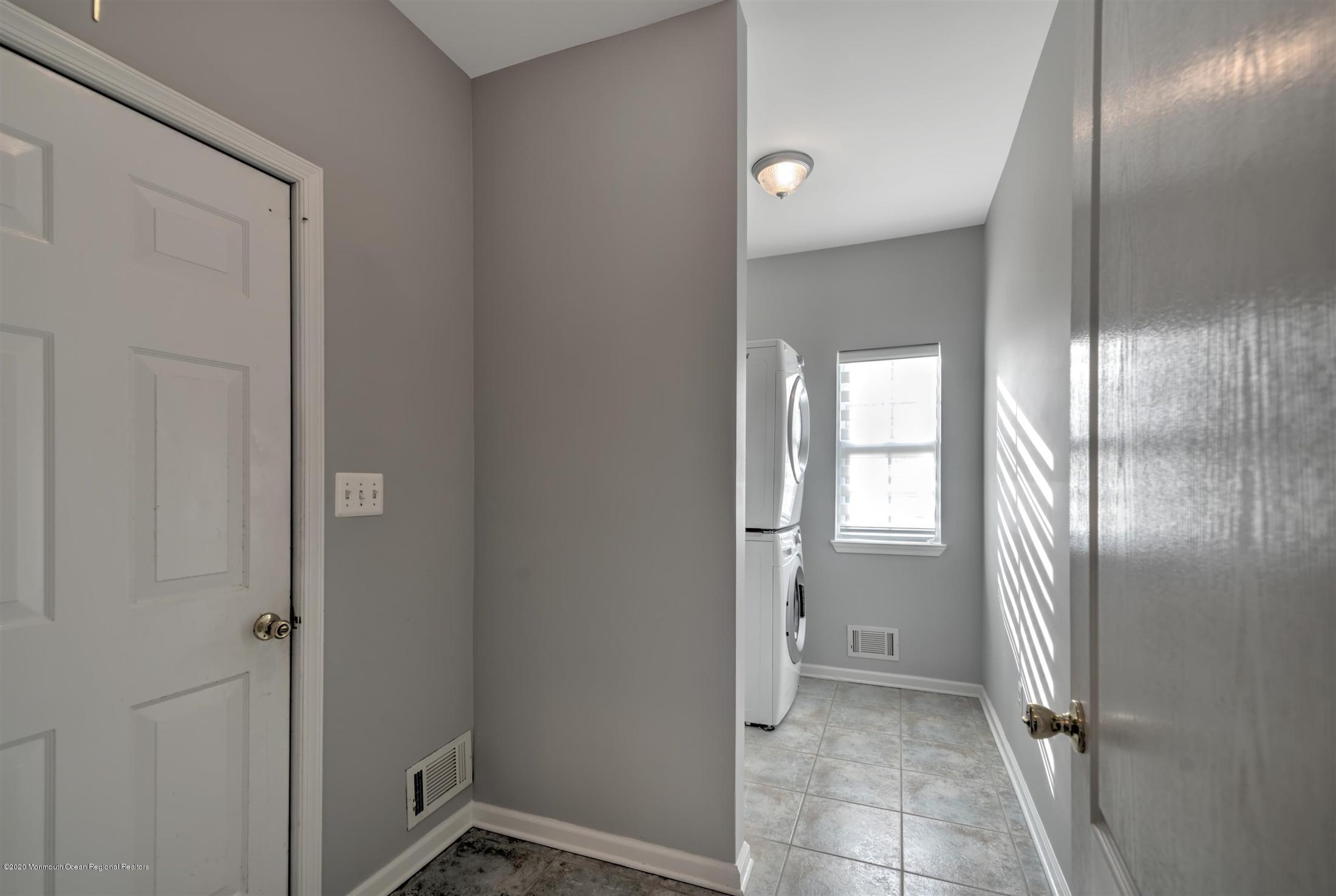 564 Aldrich Road Howell, NJ 07731 - Photo 28 of 39 28-LAUNDRY ROOM