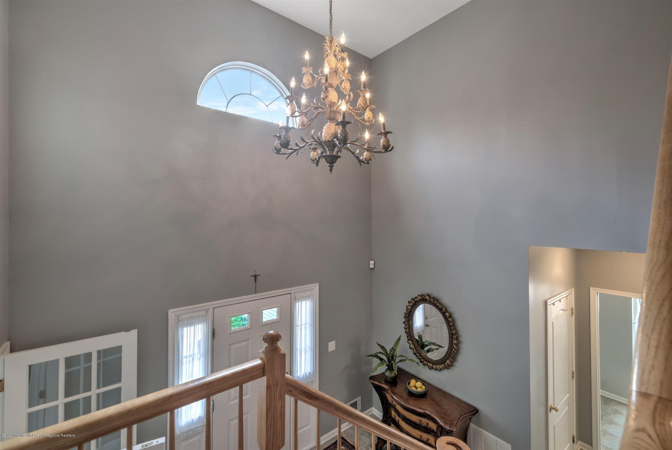 564 Aldrich Road Howell, NJ 07731 - Photo 7 of 39 07-FOYER