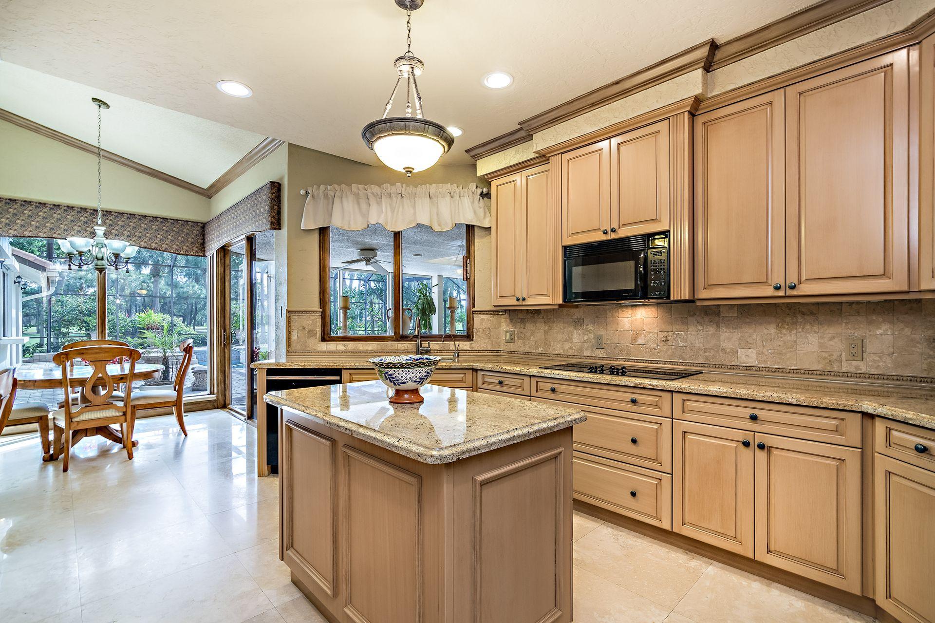 4412 Bocaire Boulevard Boca Raton, FL 33487 - Photo 13 of 23 13
