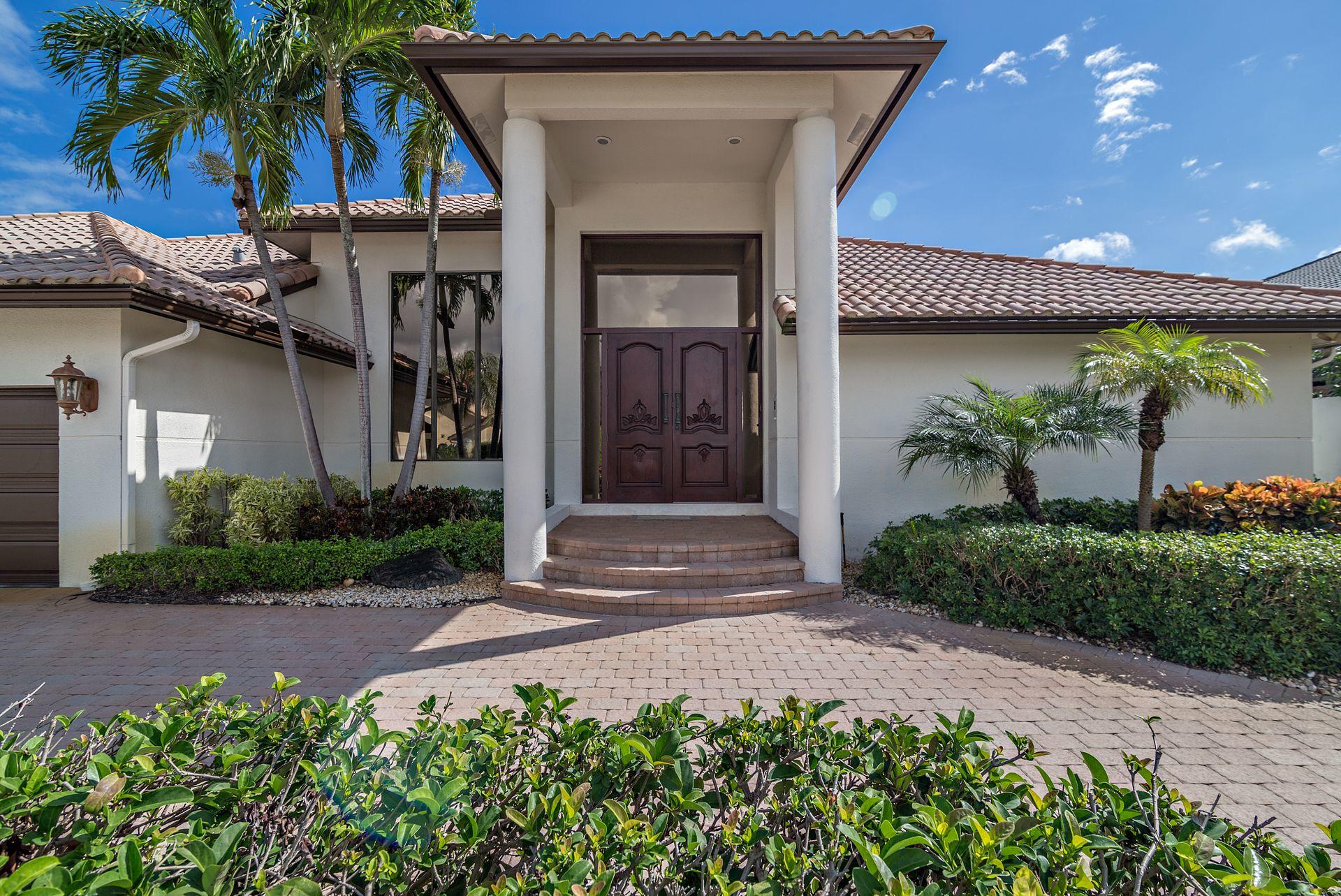 4412 Bocaire Boulevard Boca Raton, FL 33487 - Photo 4 of 23 4