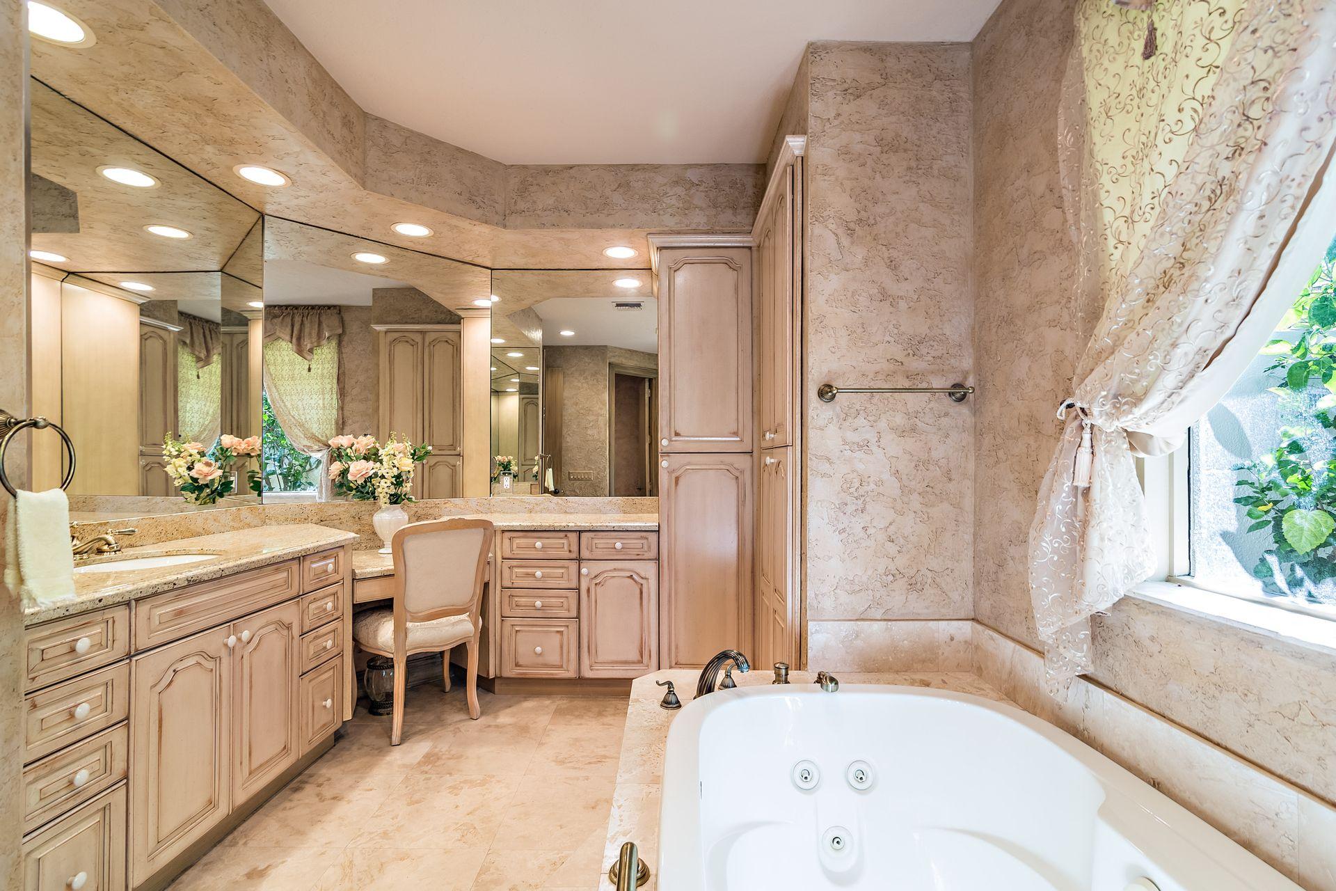 4412 Bocaire Boulevard Boca Raton, FL 33487 - Photo 10 of 23 10