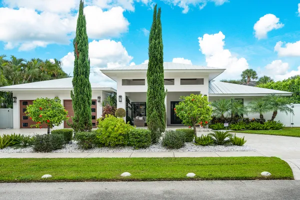 $15,000 | 1117 Lake Drive, Delray Beach, FL 33444